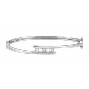 14K White 5/8 CTW Natural Diamond Bangle 6 1/2" Bracelet